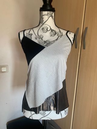 camisa de tirantes