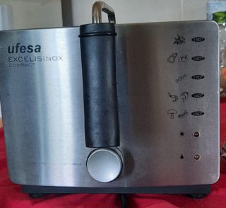 se vende freidora UFESA