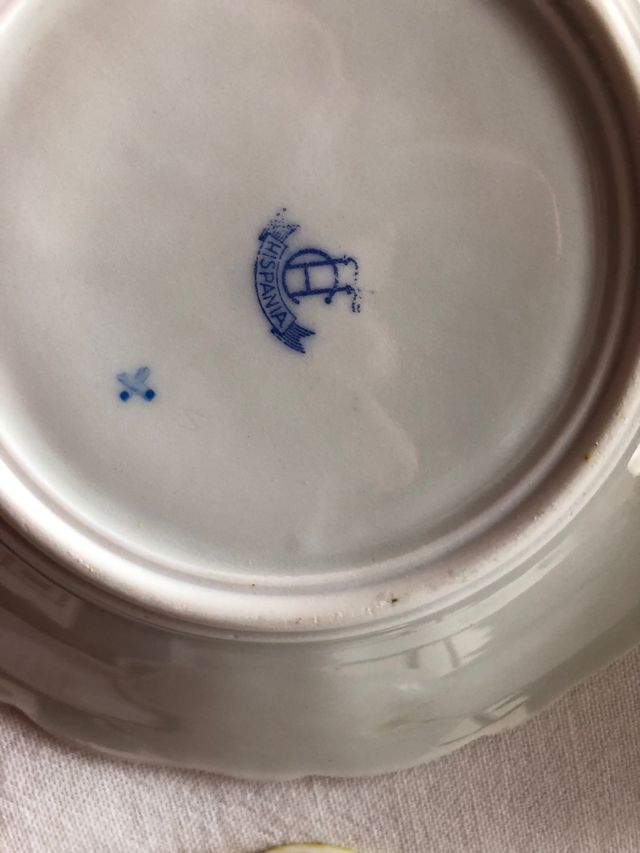 Juego de café / té  marca Hispania muy antiguo