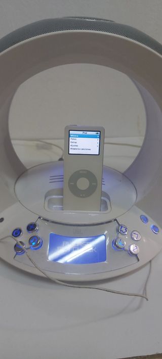Altavoz  reproductor JBL para Ipod