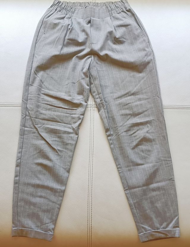 PANTALON  GRIS CLARO