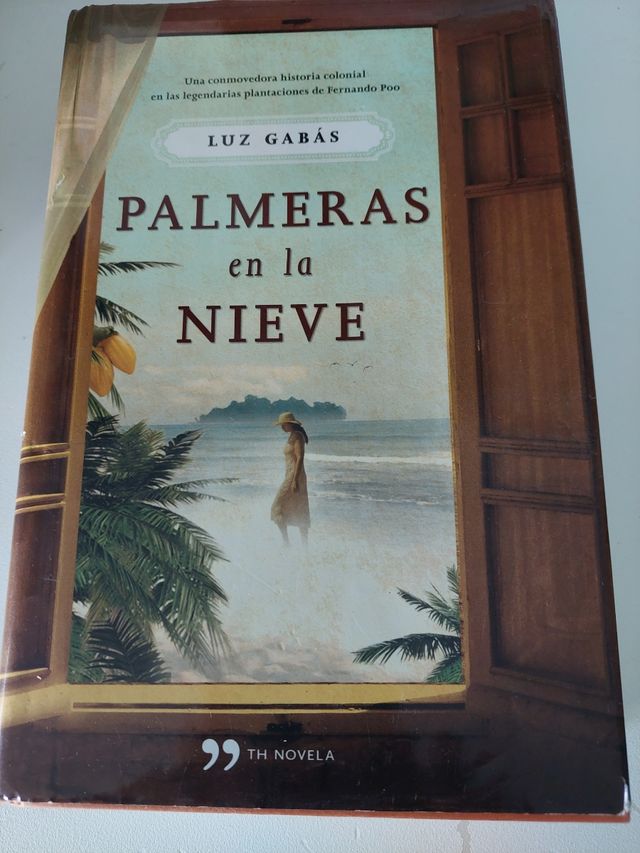 Palmeras en la nieve. Luz Gabás