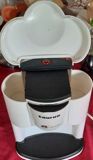 se vende cafetera TAURUS