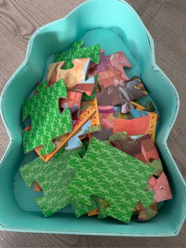 Puzzle Djeco Los 3 cerditos 24 piezas