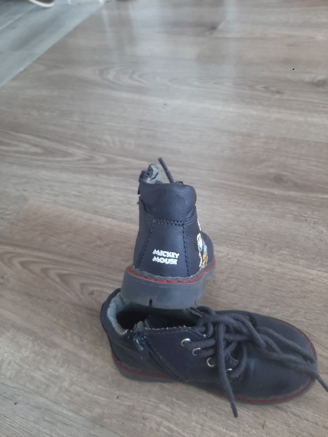 Botín talla 23Mickey Mouse
