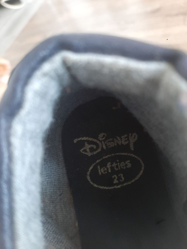 Botín talla 23Mickey Mouse