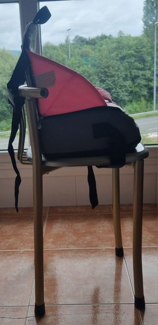 Asiento elevador pegable bebé