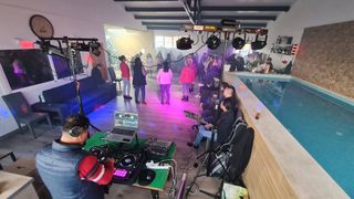 DJ SE OFRECE