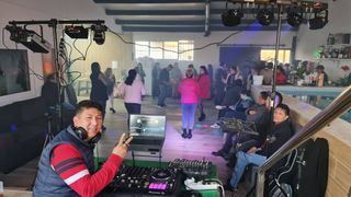 DJ SE OFRECE