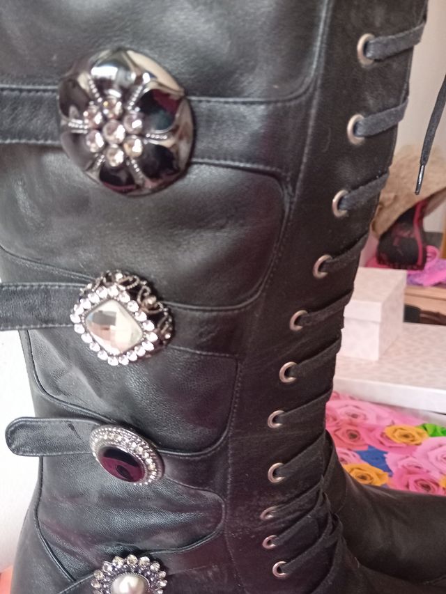 botas altas de Beberly  Feldman