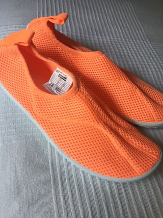 Zapatillas de agua