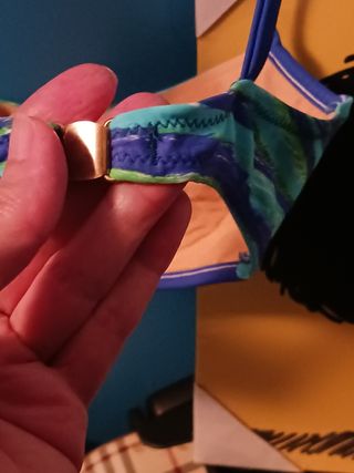 Bikini 👙 dos piezas de little Kiss nuevo