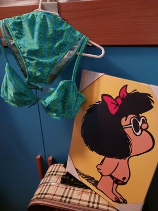 Bikini estampado de little Kiss nuevo