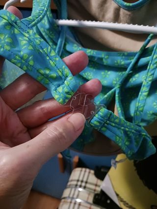 Bikini estampado de little Kiss nuevo