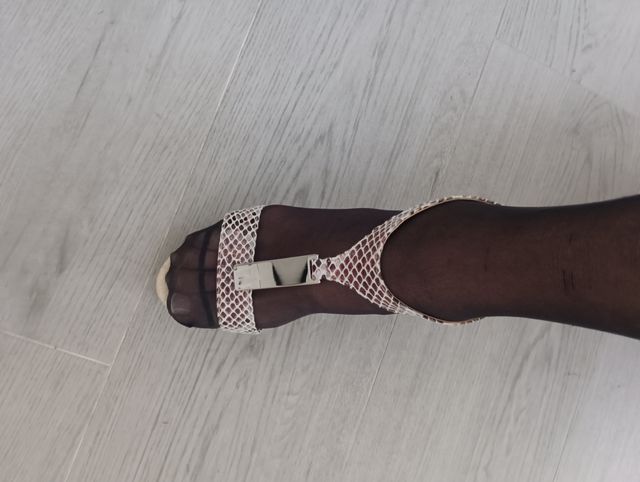 Sandalia de ceremonia piel de serpiente