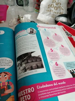 Revuela libro Plástica tercero