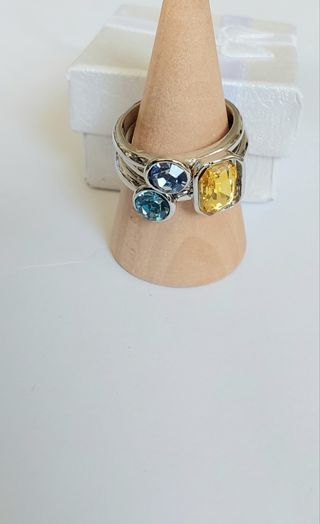 Trío de anillos de colores.Último precio. oferta