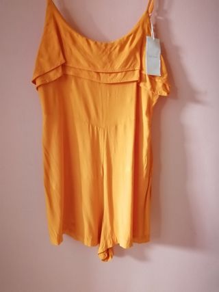 Vestido short naranja. Talla M. Easy Wear.Etiqueta