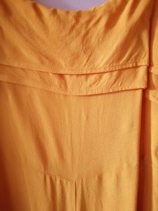 Vestido short naranja. Talla M. Easy Wear.Etiqueta
