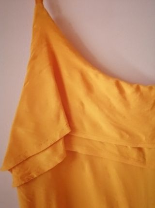 Vestido short naranja. Talla M. Easy Wear.Etiqueta