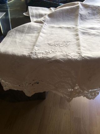 Precioses almohadas antiguas de hilo.