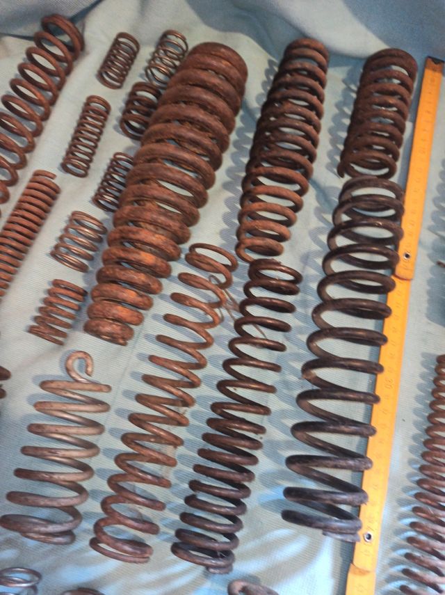 Lotto stock molle moto epoca italiana