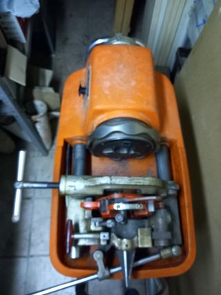 Máquina de roscar VIRAX