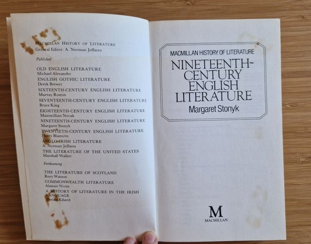 Nineteenth Century English Literature, M. Stonik