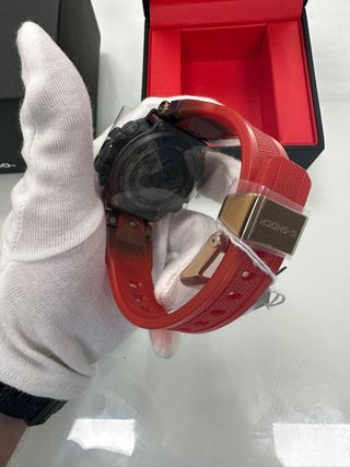 CASIO G-SHOCK MTG-B1000VL-4AER