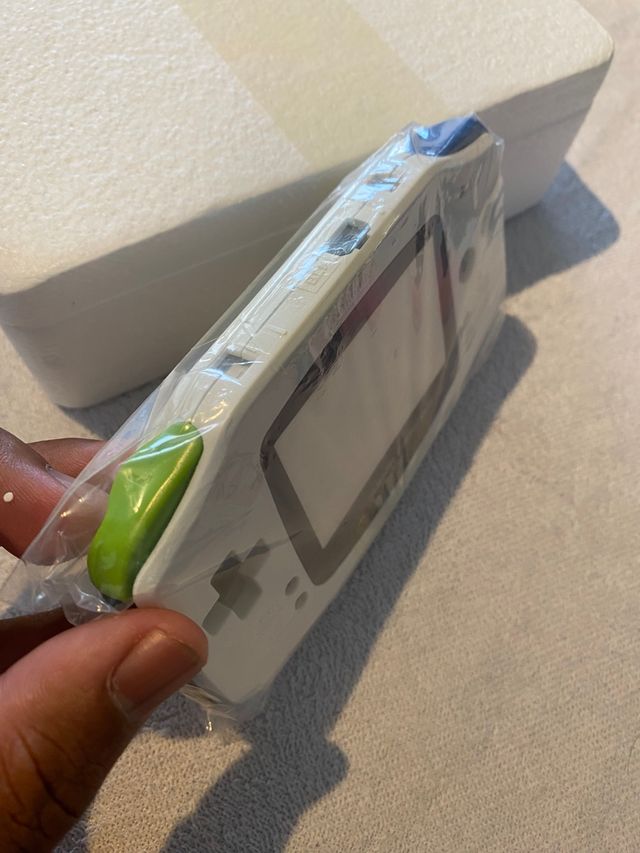 Carcasa game boy Advance