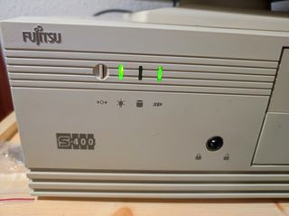 PC Fujitsu S400