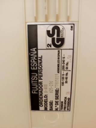 PC Fujitsu S400
