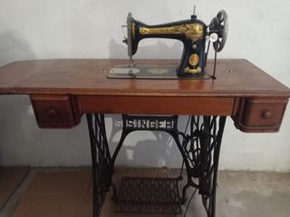 Máquina de coser Singer