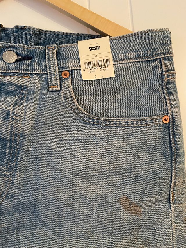 Pantalón vaquero corto