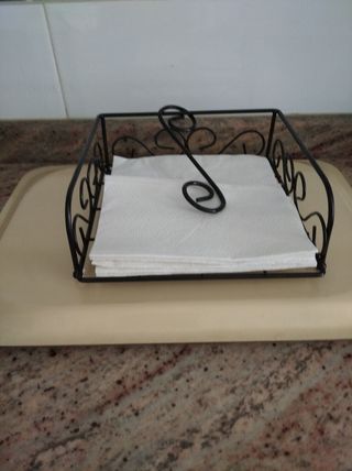 Botellero negro  de kea Servilletero forja