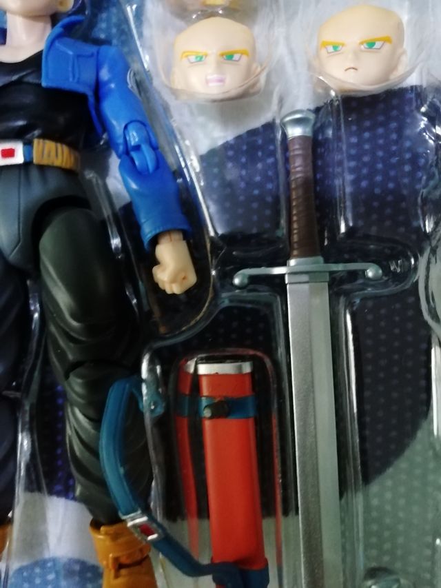 sh figuarts Trunks bandai