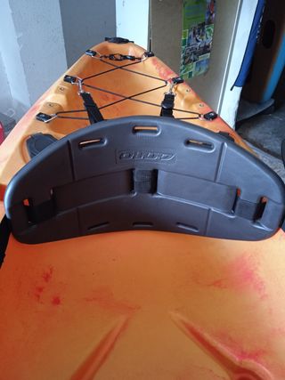 RESPALDO SEMIRRÍGIDO PARA KAYAK GRAN RESISTENCIA.