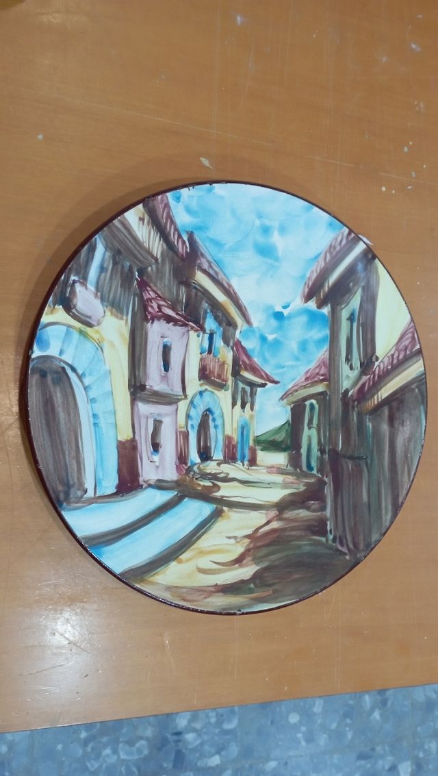 Plato decorativo pintado