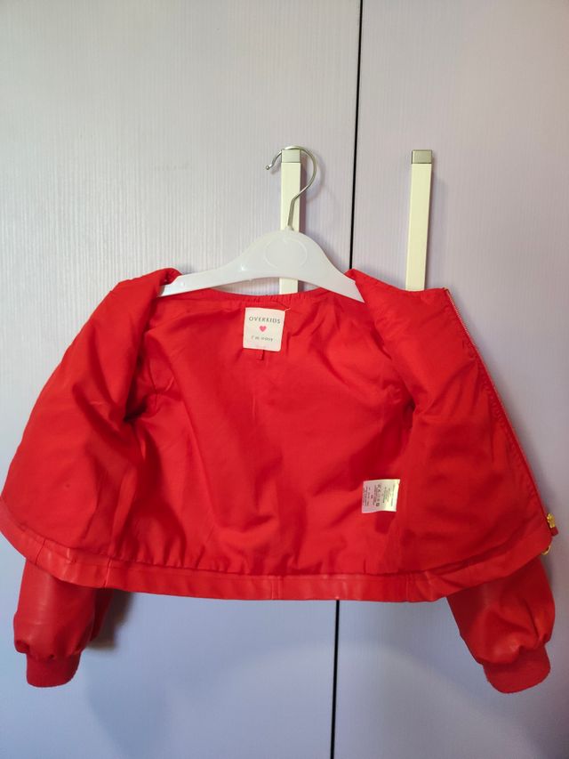 Giacchina in ecopelle rossa 4 anni