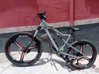 Bicicleta de montaña nueva