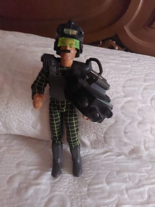 Muñeco action man