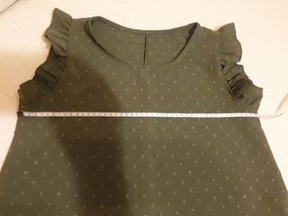 Blusa topos volantes