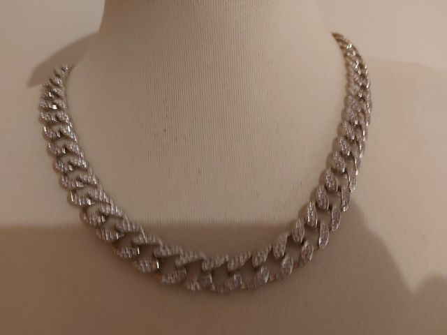 cadena Cubana color Plata con brillantes