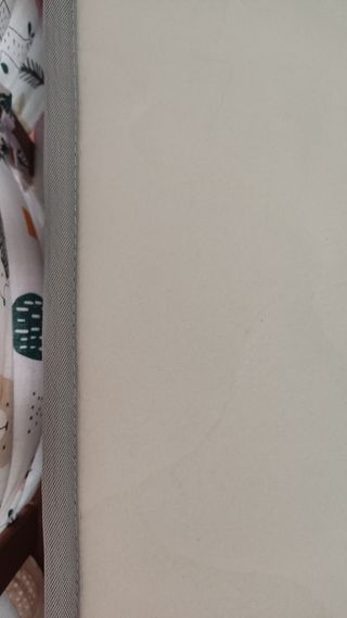 Cuna y cómoda cambiador