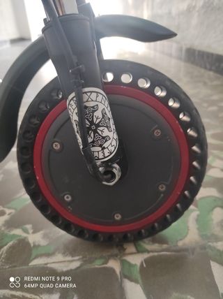 Se arreglan patinete eléctrico soy  particular 