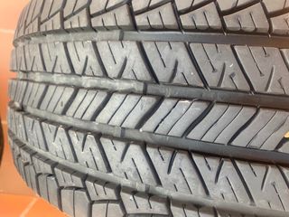 Par de Neumáticos 235/55 R18 100V