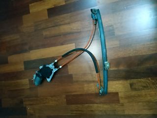 Elevalunas izquierdo peugeot 106