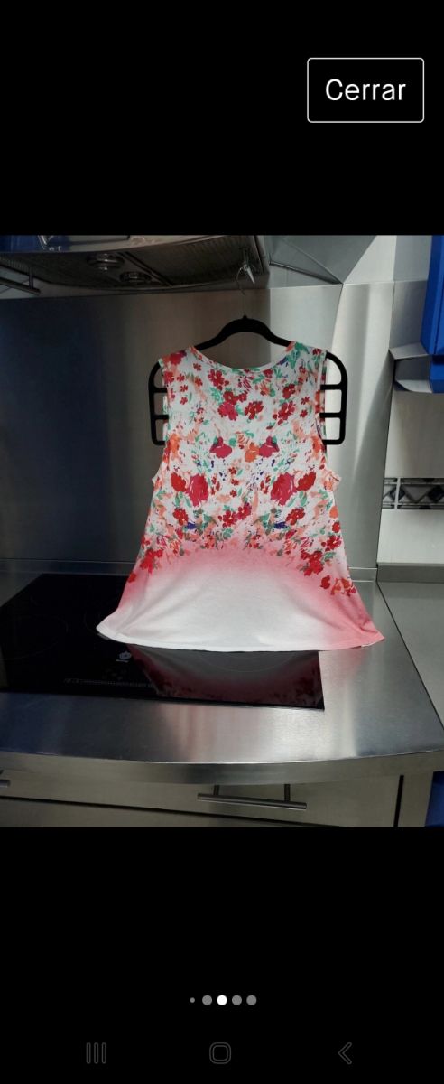 Bonita camiseta mujer de Adolfo Domínguez talla L