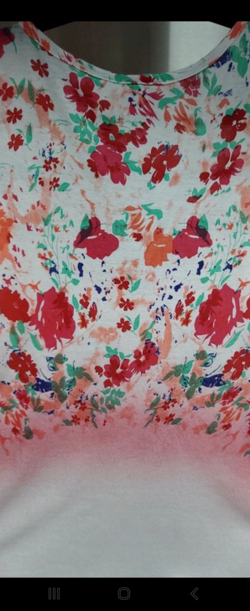 Bonita camiseta mujer de Adolfo Domínguez talla L