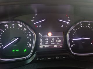 Peugeot Traveller 2019